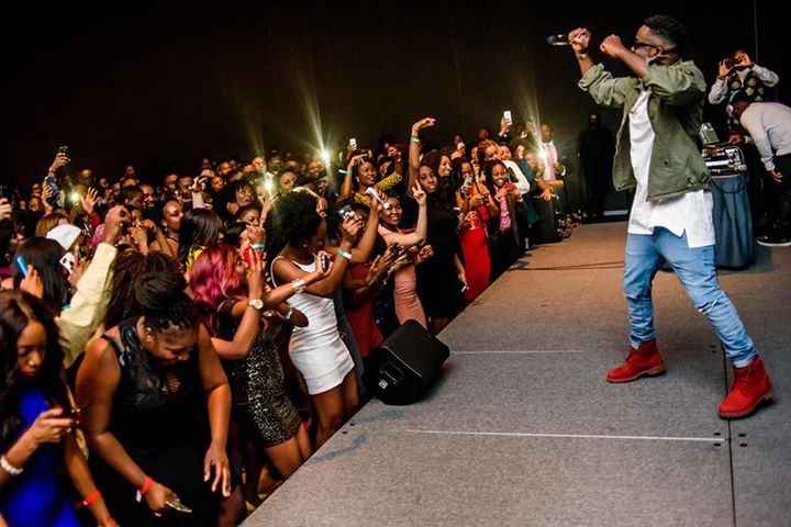 Performance by sarkodie at the after partyLux Afrique